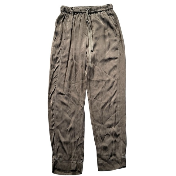 Xirena Draper Silky Satin Charmeuse Pants - Picture 1 of 6